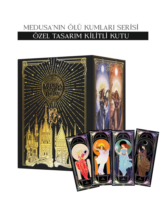 Medusa’nın Ölü Kumları Serisi 4 Kitap Takım - Hediyeli Kilitli Kutu (Ciltli)