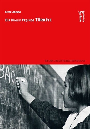 BİR KİMLİK PEŞİNDE TÜRKİYE